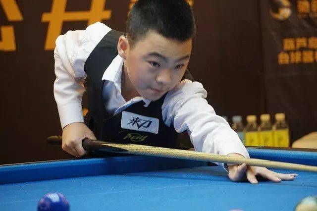 往在社交媒 往在社交媒