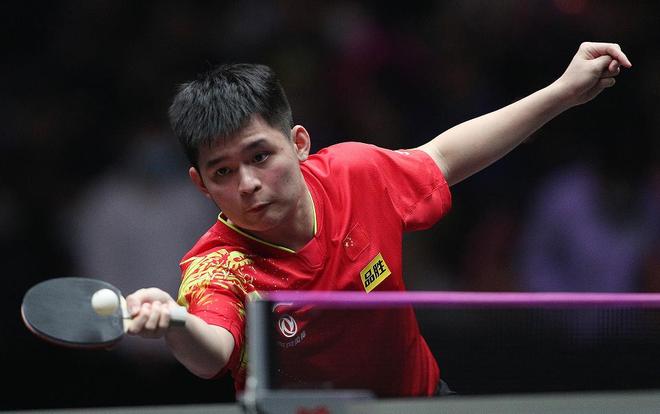 然而却在竞 然而却在竞